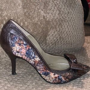 J Reneé Shoes